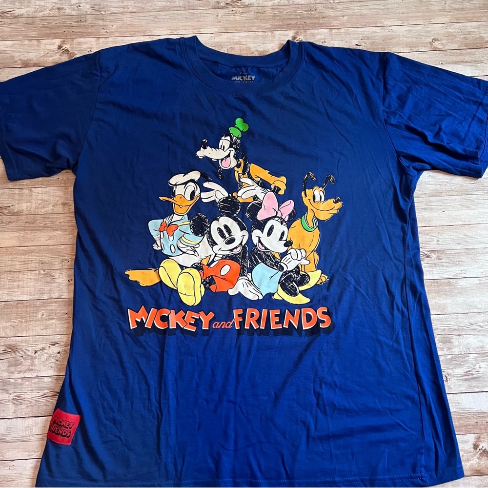 💙Disney t-shirt